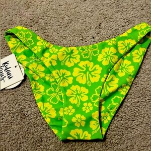 Minimal Full Coverage bottom - Aloha Lime